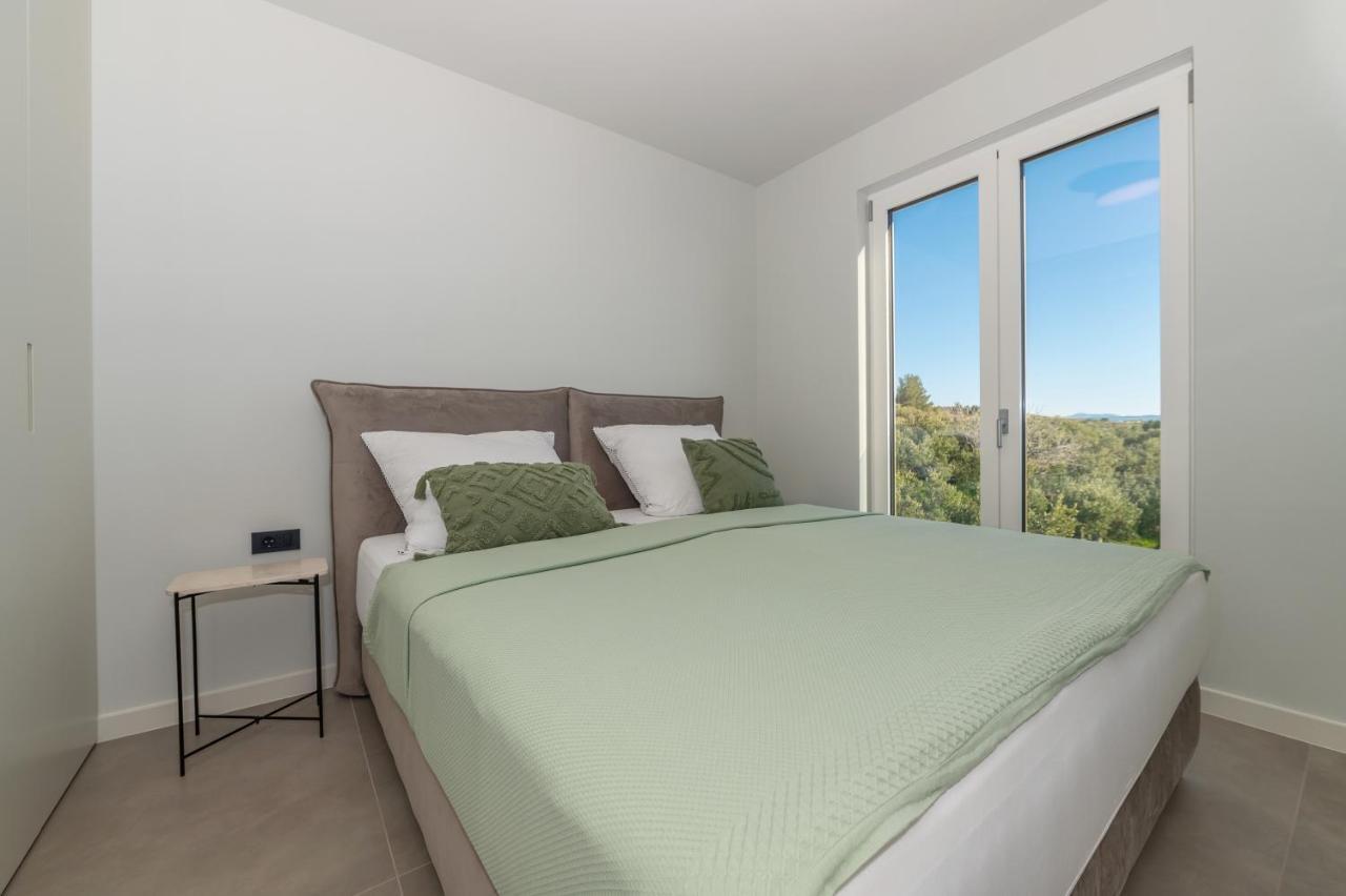Apartment Adriatic Pearl -New 2023- Tučepi Extérieur photo